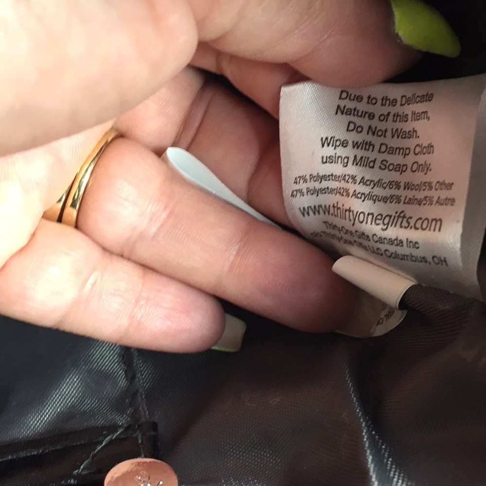 Thirty One Houndstooth Pattern W/Faux Leather Trim - image 5